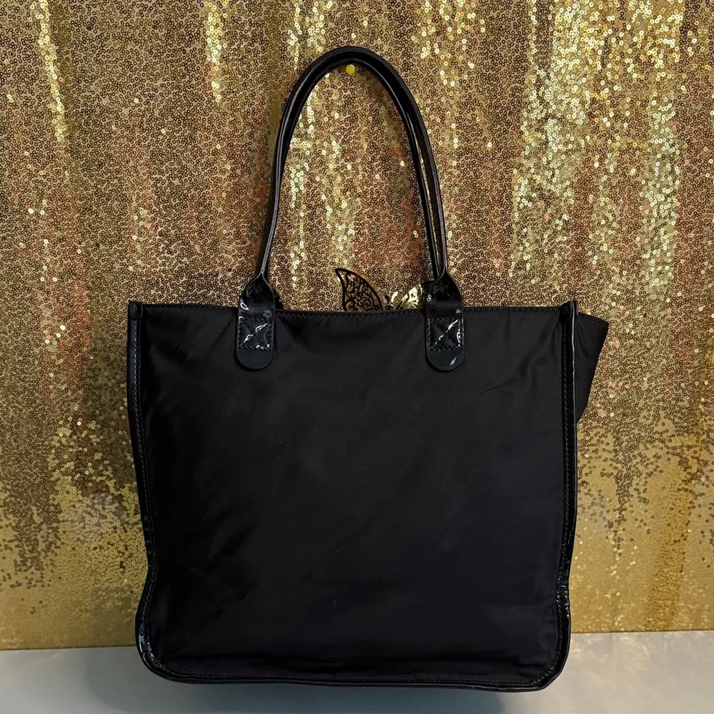 Kate Spade New York Aurelia Court Jessmin Tote in Black Nylon with leather trim